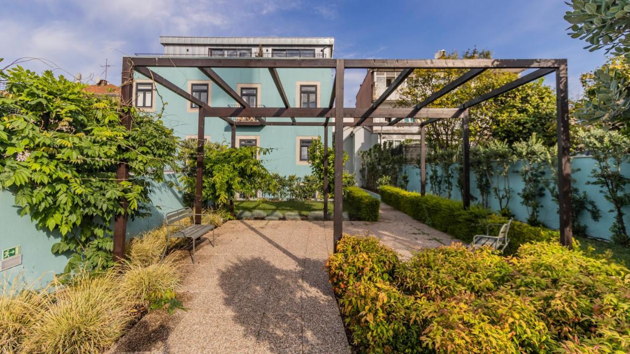 Lovelystay - Downtown Studio With Pool, Ac And Balcony OOporto Exteriör bild